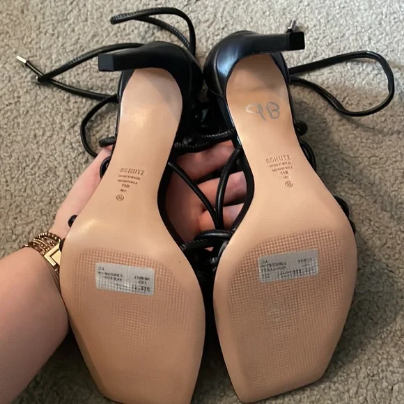 Sold - Picture 5 of 8